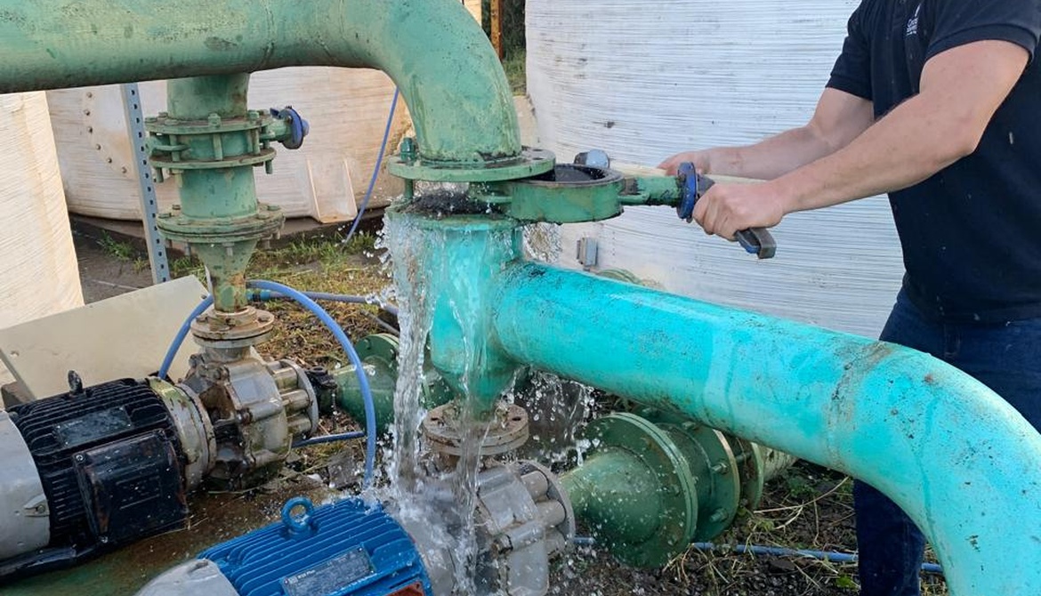 ETA São Paulo recebe nova bomba de distribuição de água tratada para aperfeiçoar operação